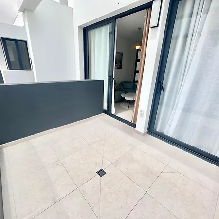 Lombok, Floor, Terrace, 2 Bedrooms And 2 Bathrooms Corralejo