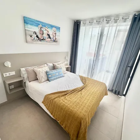 Apartment Lombok, Floor, Terrace, 2 Bedrooms And 2 Bathrooms Corralejo